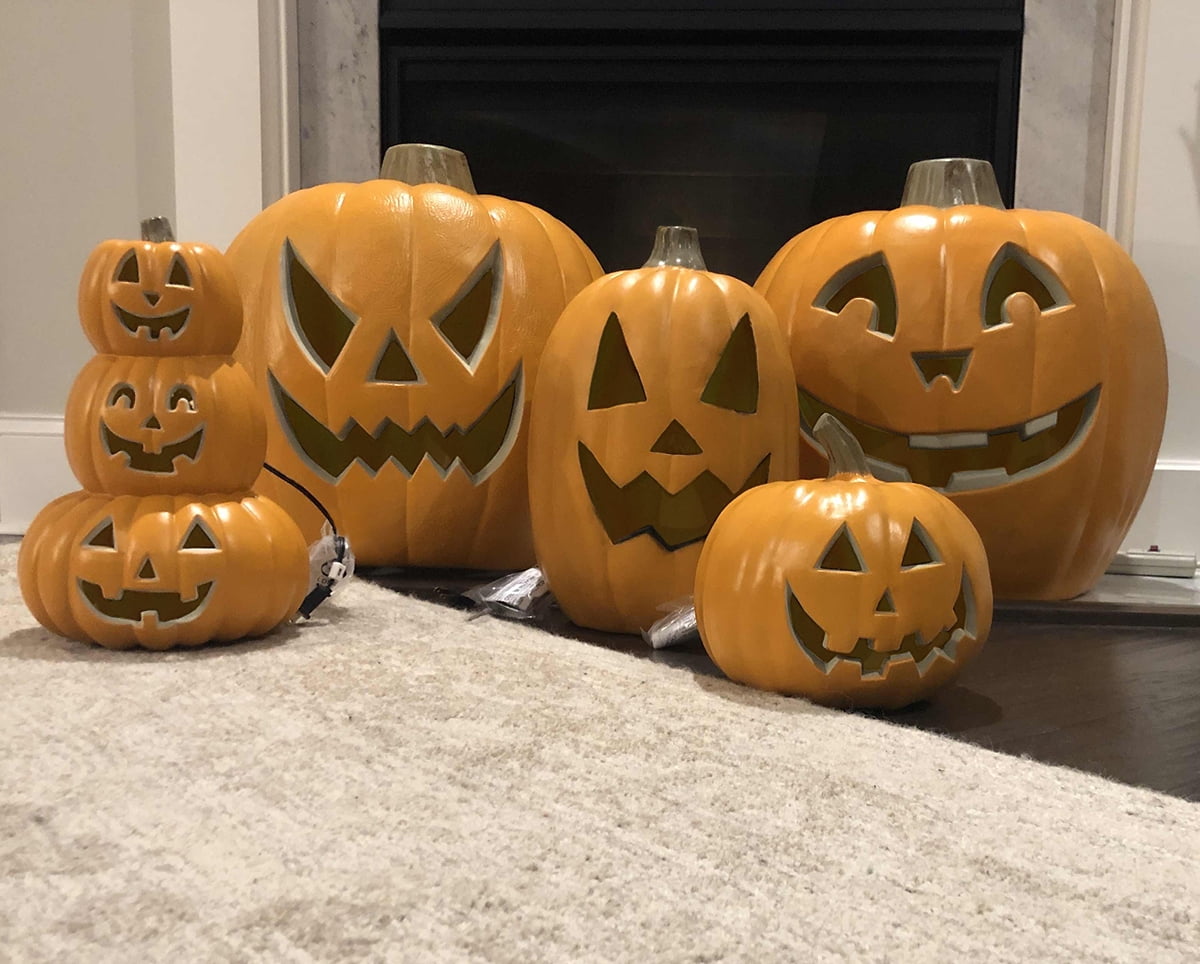 4Pack LED Lighted Jack O Lantern Indoor Outdoor Halloween Large Pumpkin Lantern Decoration