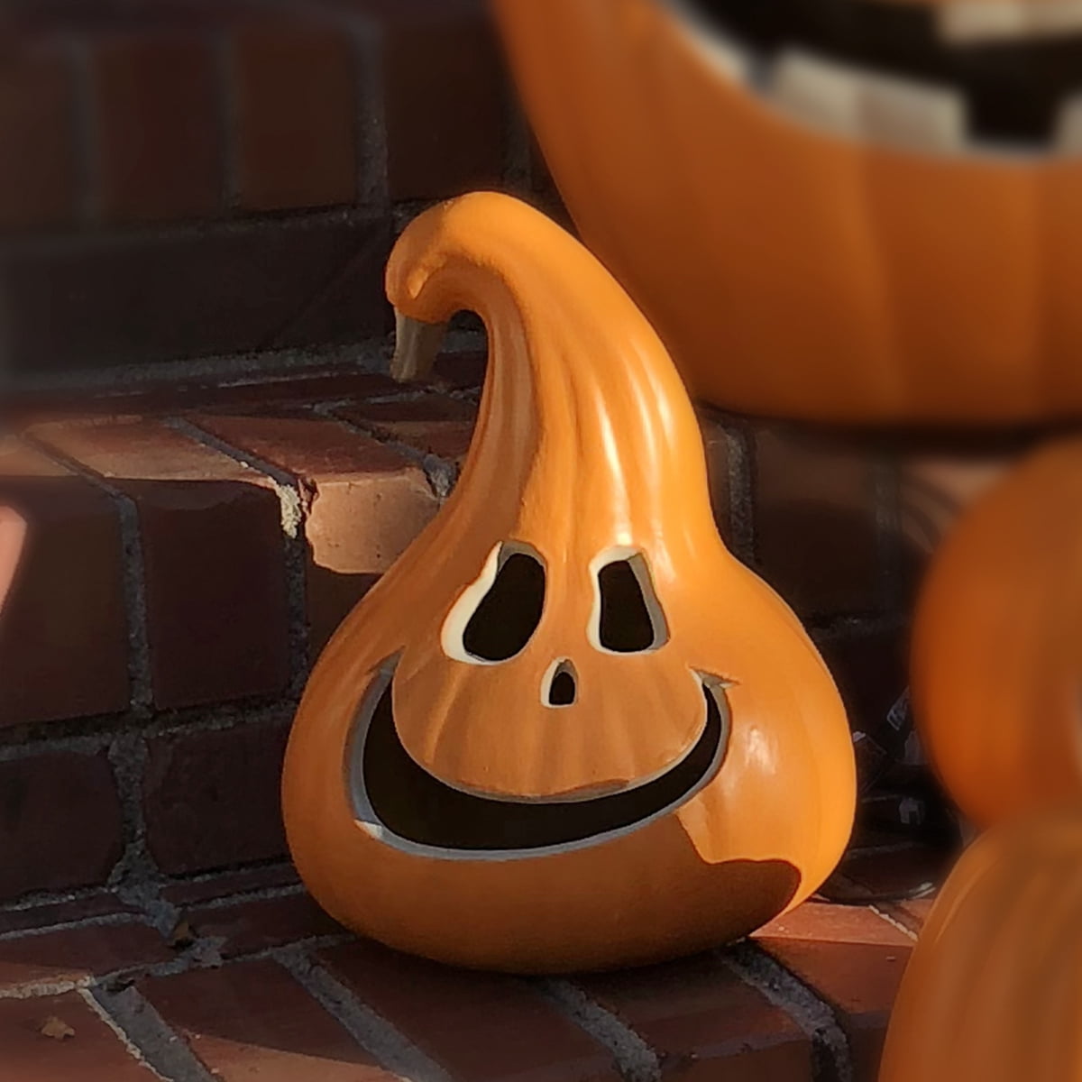 Gamexcel 10" + 14" Pre-Lit Jack O'Lanterns - Indoor/Outdoor Halloween Decorations for Party & Home, Lighted Pumpkin, 2 Pack, Orange