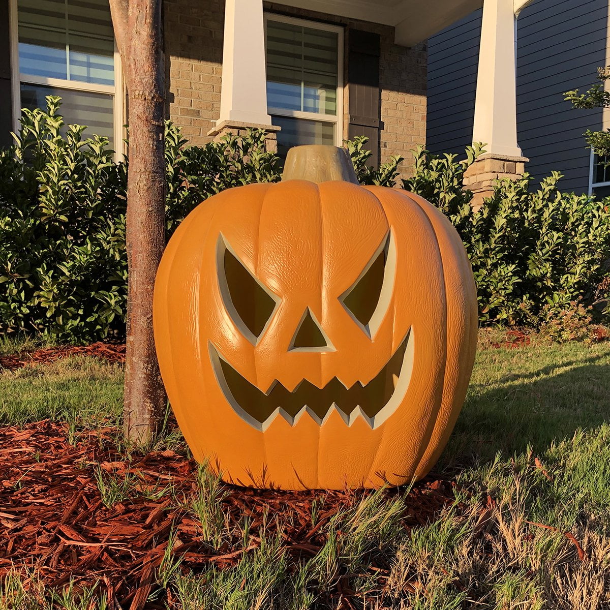 Gamexcel 21" LED Light-Up Jack O Lantern, Pre-lit Halloween Plastic Pumpkin Lights for Indoor/Outdoor Decoration - Angry Face